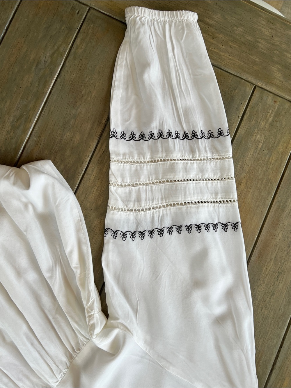 Embroidered White Midi Dress with Black Trim - Picture 11 of 13